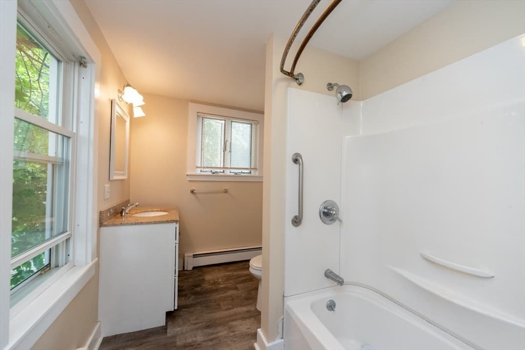 42-44 Grove St, Clinton MA 01510 photo 31