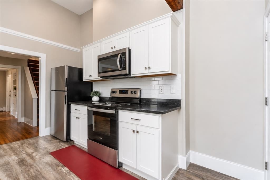 42-44 Grove St, Clinton MA 01510 photo 8