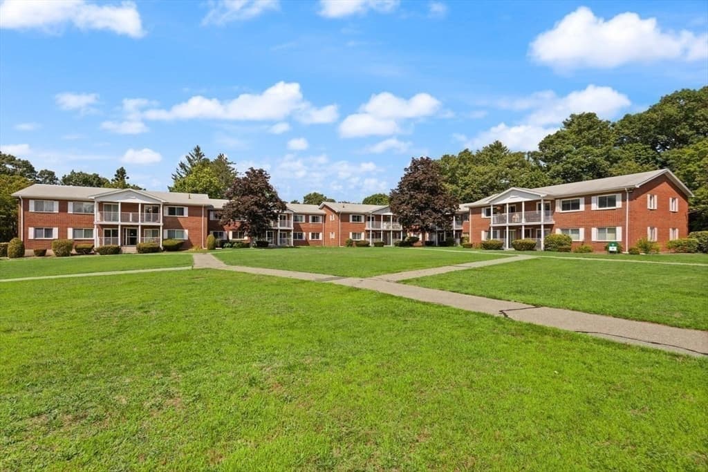 5 Bayberry Drive # 3, Sharon MA 02067 photo 2