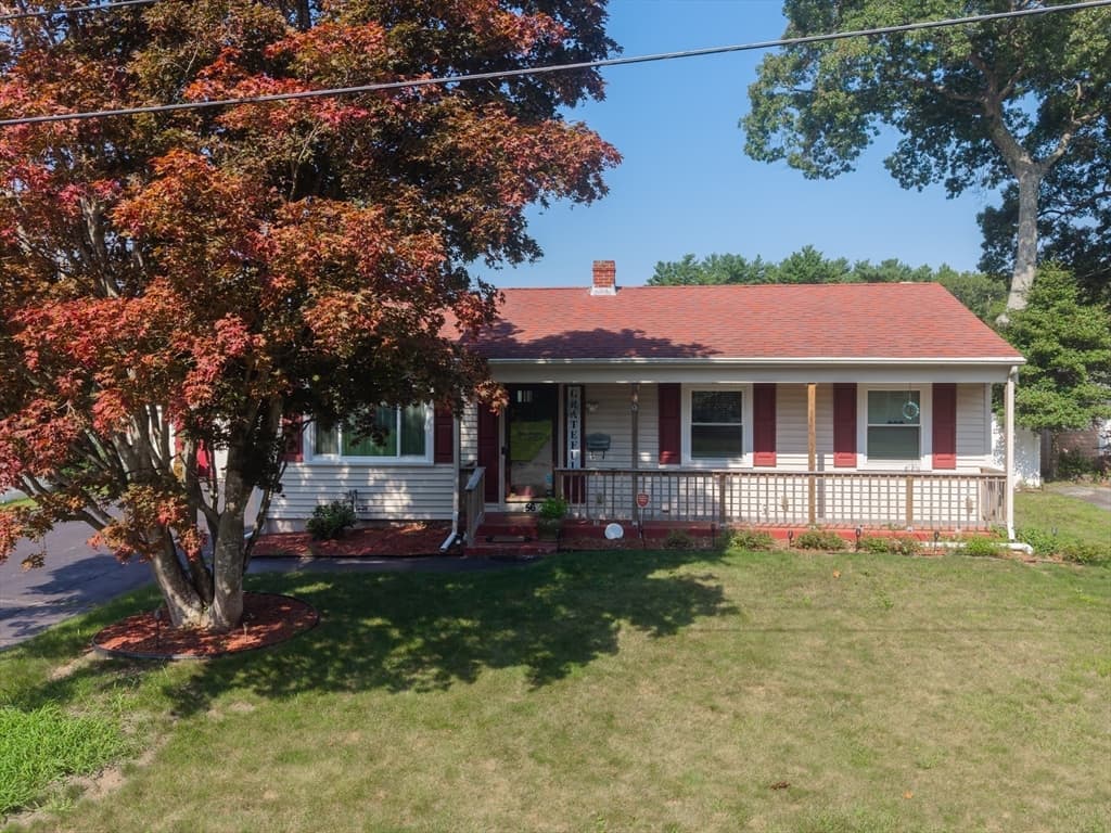 56 Blueberry Ter, New Bedford MA 02745 photo 2