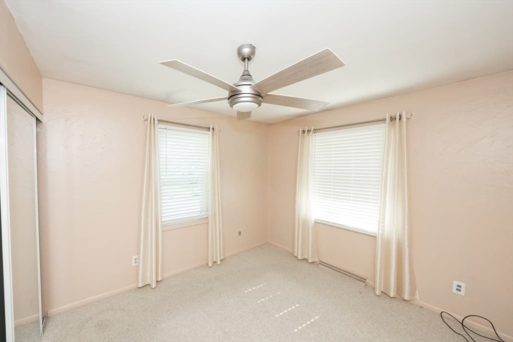 56 Blueberry Ter, New Bedford MA 02745 photo 13