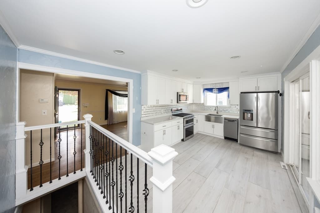 56 Blueberry Ter, New Bedford MA 02745 photo 18