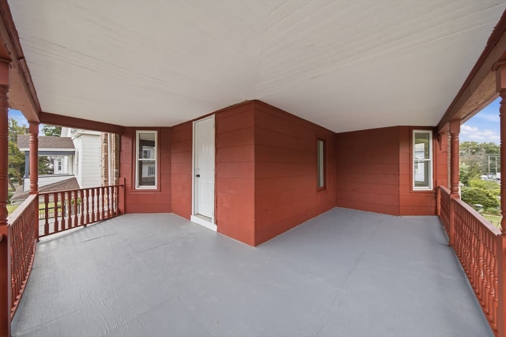 26 Washington Ave, Holyoke MA 01040 photo 30