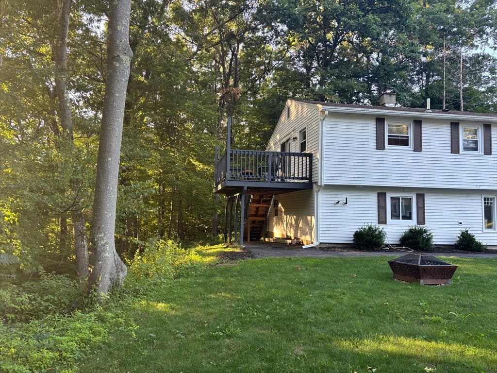 62 Piehl Ave, Worcester MA 01606 photo 2