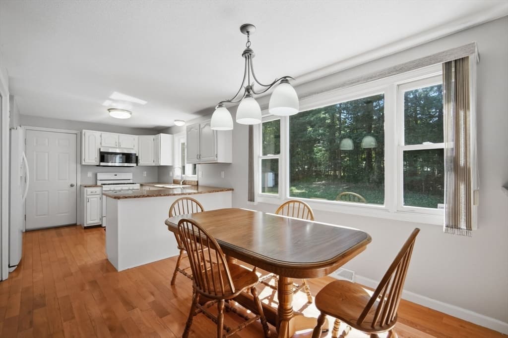 78 Oak Brook Drive, East Longmeadow MA 01028 photo 6
