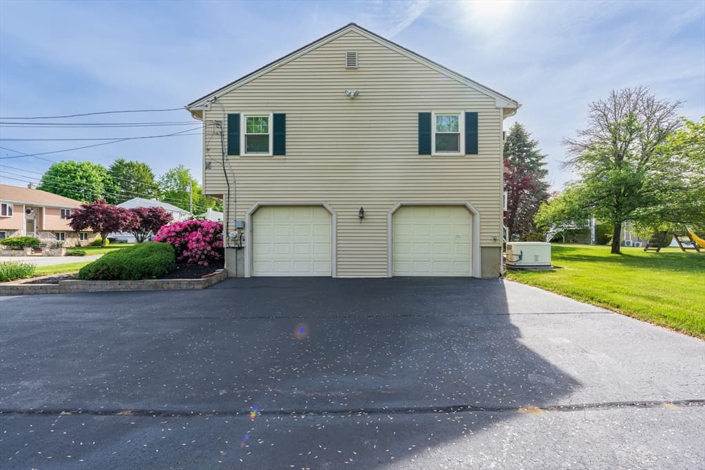 9 Kathleen Drive, Warren RI 02885 photo 5