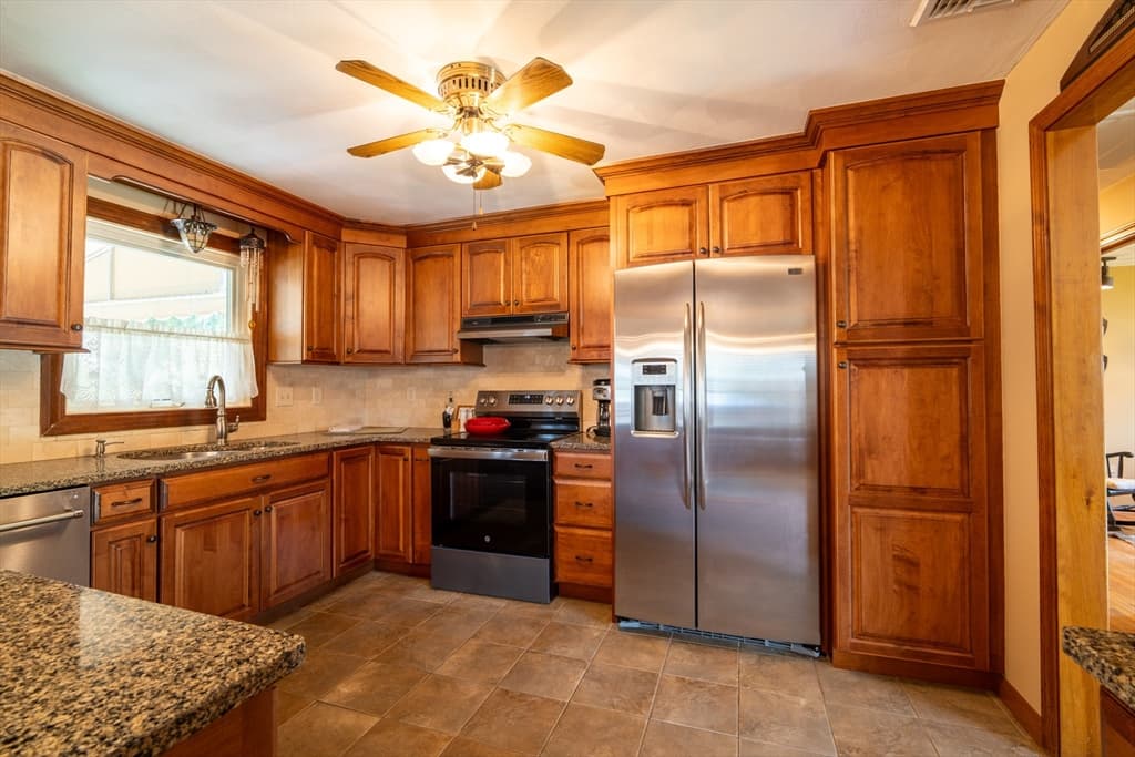 9 Kathleen Drive, Warren RI 02885 photo 19