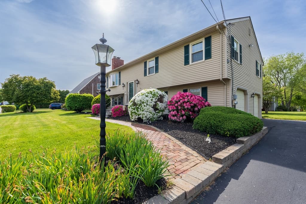 9 Kathleen Drive, Warren RI 02885 photo 4