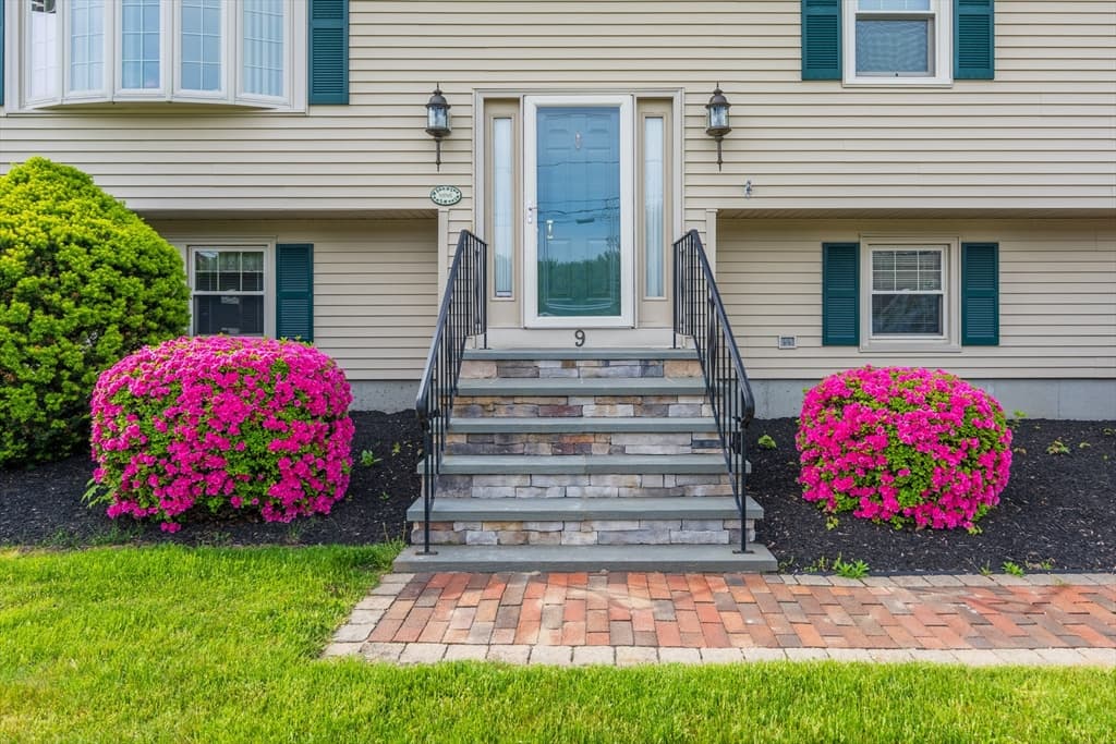 9 Kathleen Drive, Warren RI 02885 photo 8