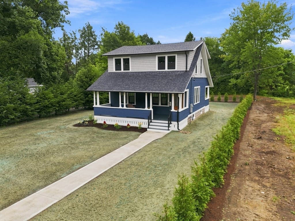 80 Milton St, Northampton MA 01062
