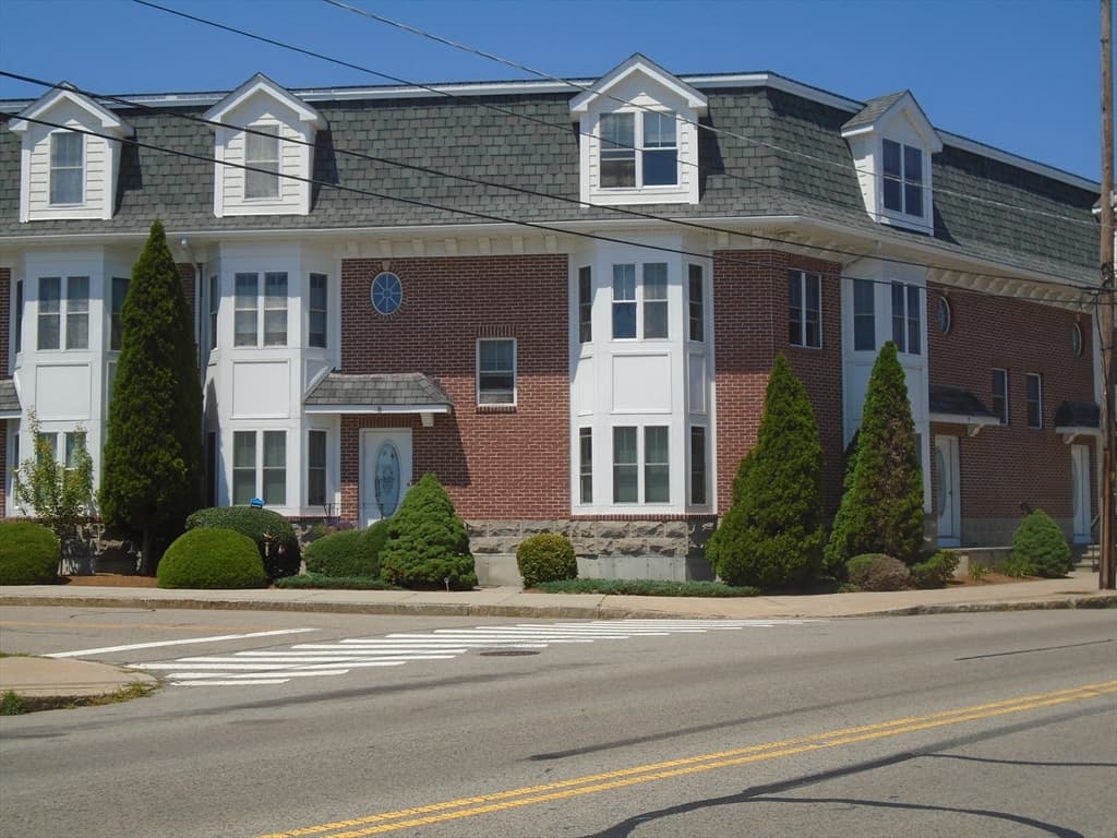 909 Washington Street # 8, Norwood MA 02062