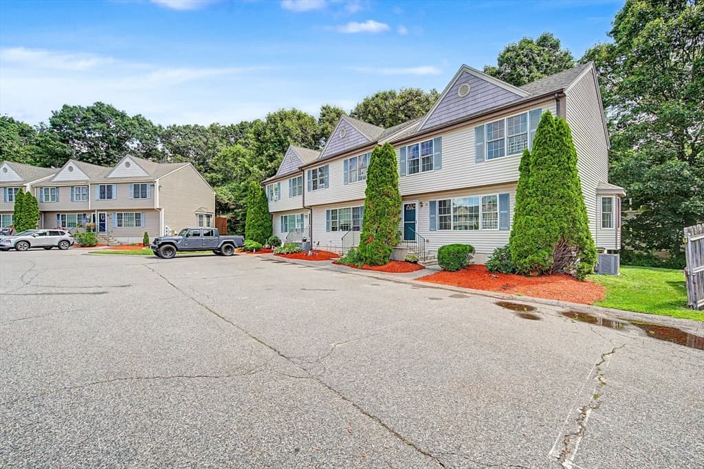10 Fuller Ave # 15, Attleboro MA 02703