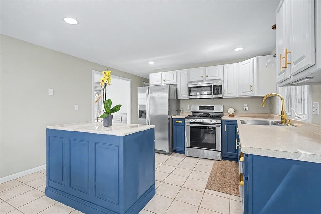 10 Fuller Ave # 15, Attleboro MA 02703 photo 10
