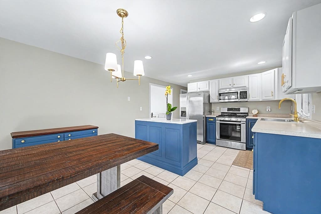 10 Fuller Ave # 15, Attleboro MA 02703 photo 11
