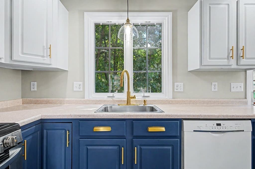 10 Fuller Ave # 15, Attleboro MA 02703 photo 8