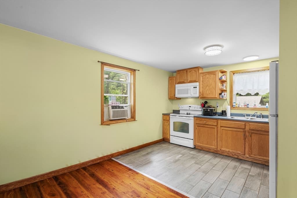 Single Family Residence at 90 West St, Wendell MA 01379, Wendell, photo 6 of 42