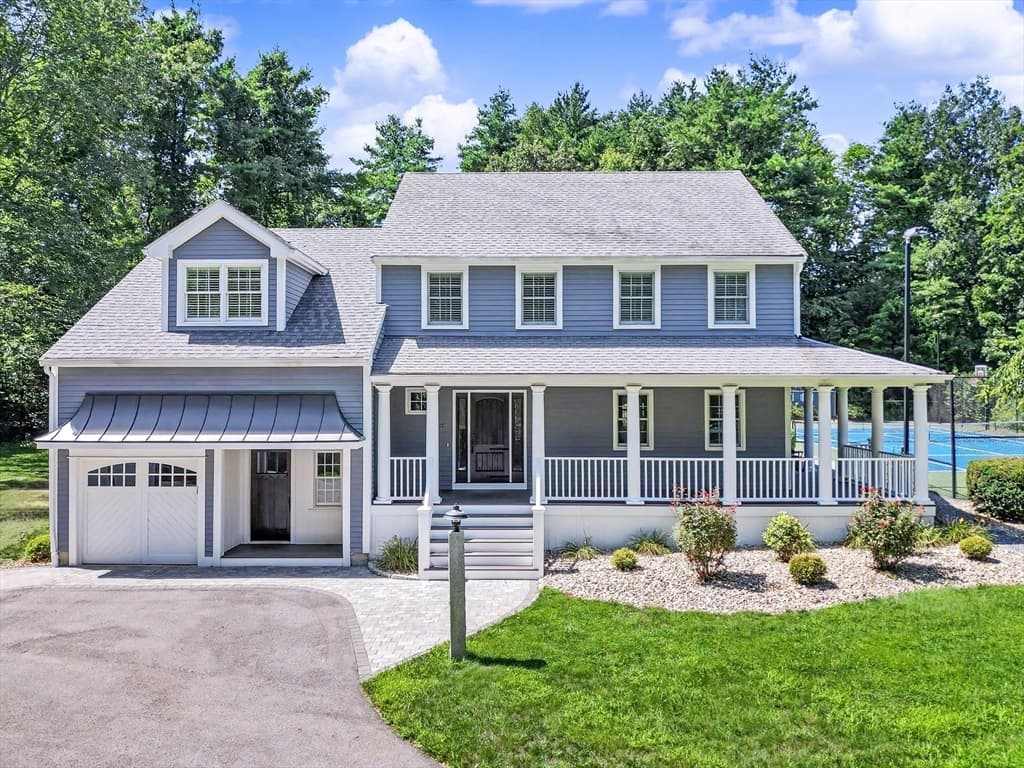 17 Fruit St, Hopkinton MA 01748 photo 2
