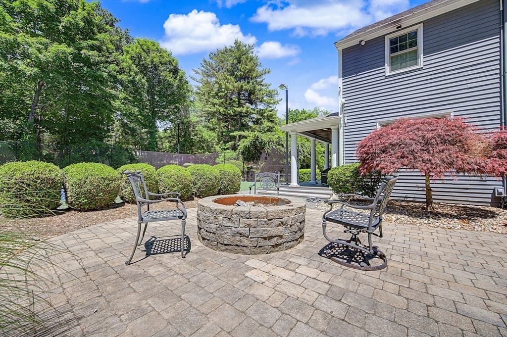 17 Fruit St, Hopkinton MA 01748 photo 32