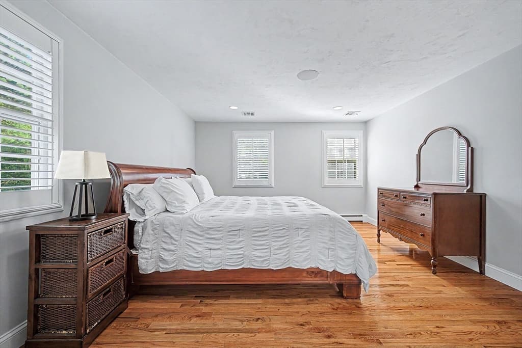 17 Fruit St, Hopkinton MA 01748 photo 18