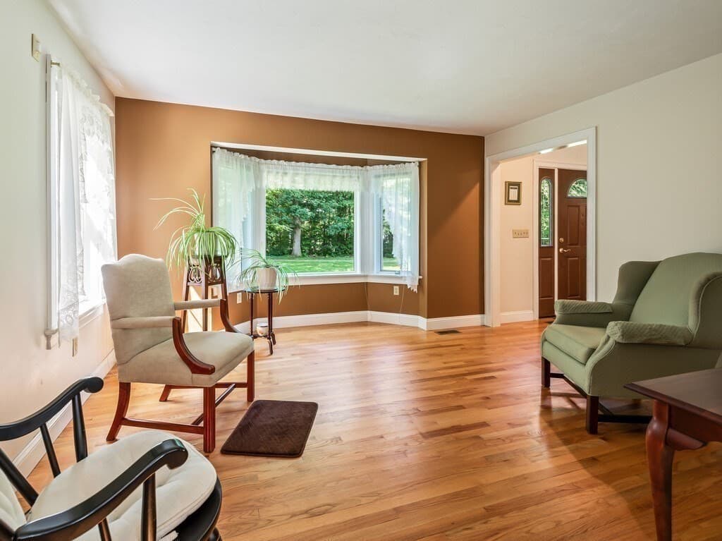 9 Tower Hill Rd, Oxford MA 01540 photo 14