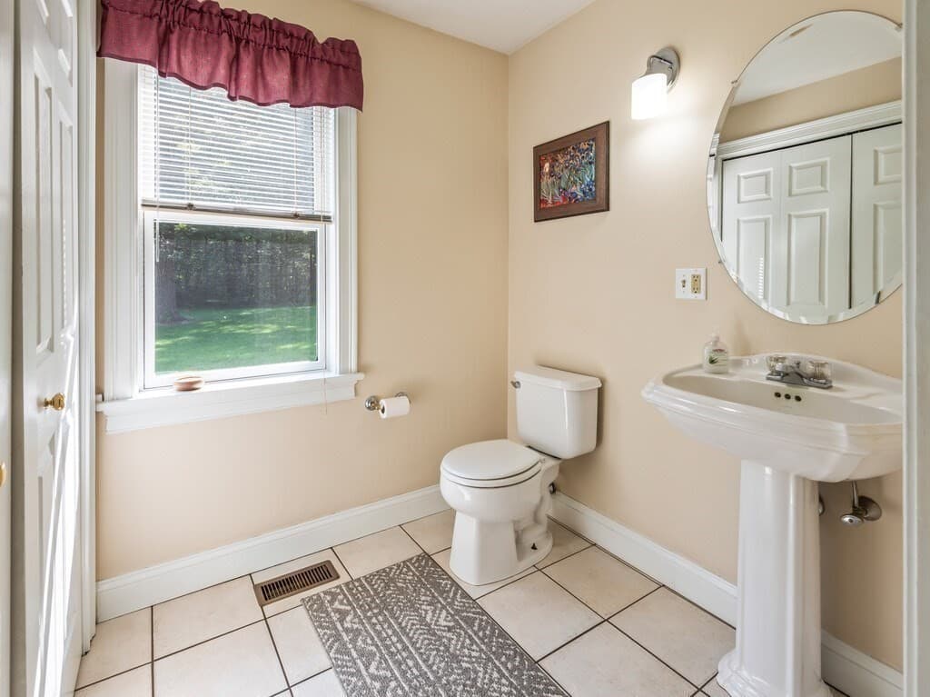 9 Tower Hill Rd, Oxford MA 01540 photo 19