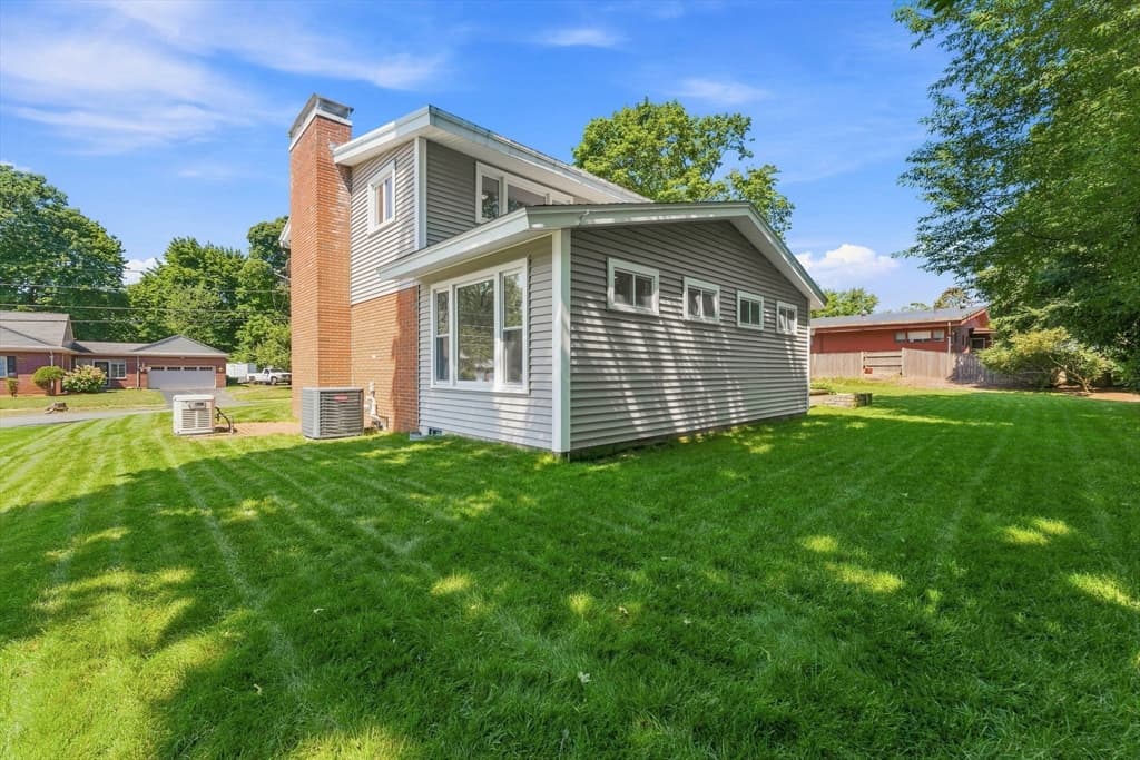 94 Florence Rd, Lowell MA 01851 photo 38