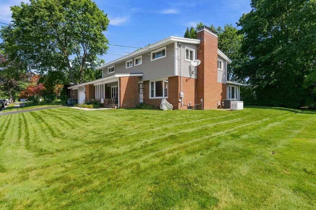 94 Florence Rd, Lowell MA 01851 photo 37