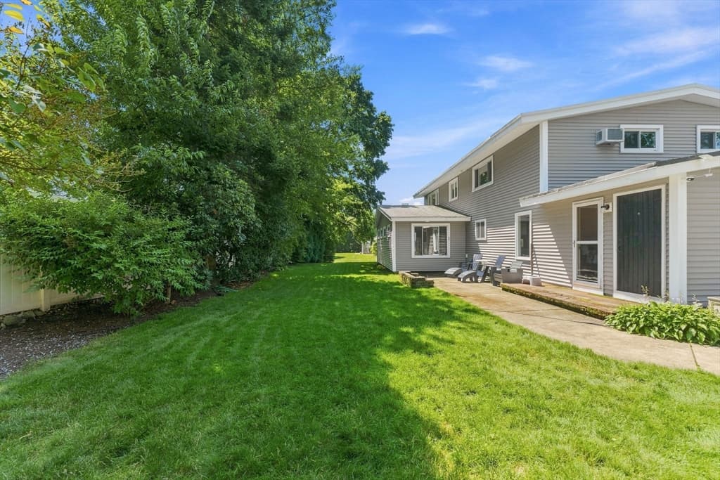 94 Florence Rd, Lowell MA 01851 photo 40