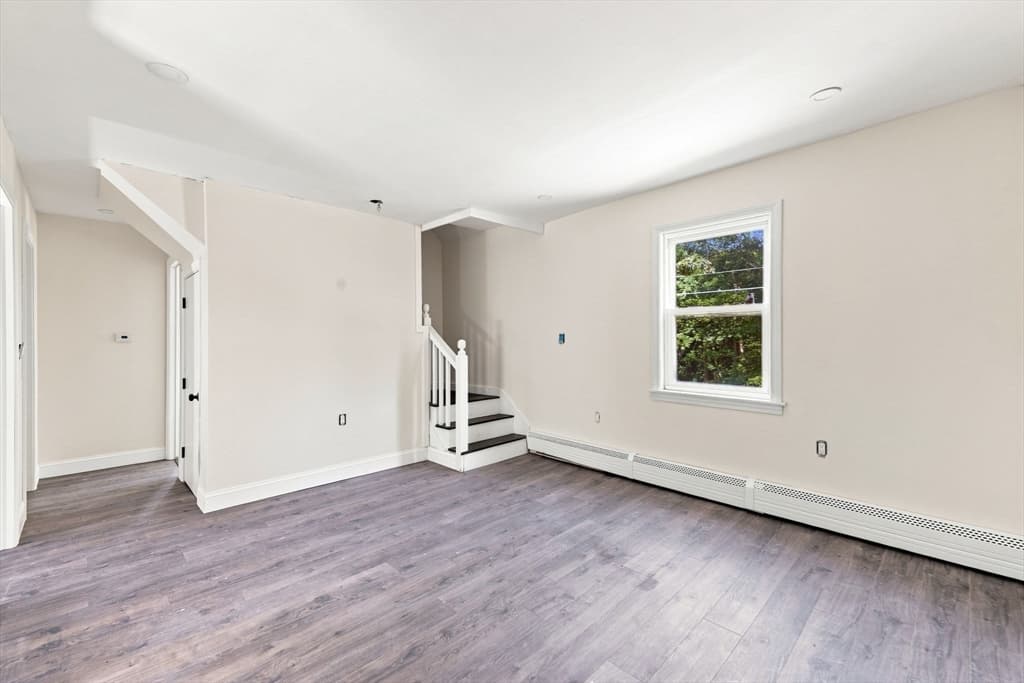 169 Quinapoxet St, Holden MA 01522 photo 25