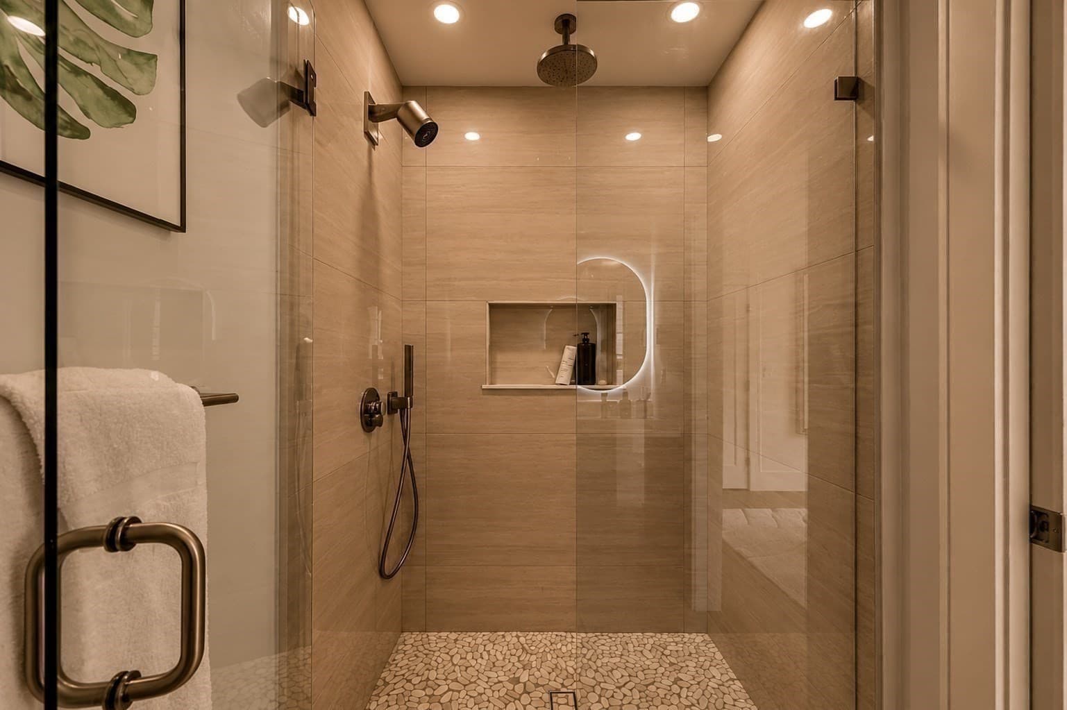 Condominium at 185 E Street # 2, Boston MA 02127, Boston, photo 18 of 27