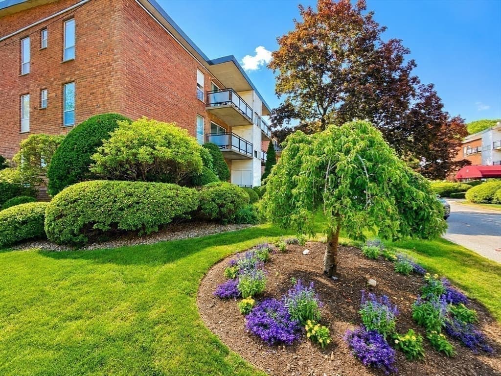 55 Broadlawn Park # 16B, Boston MA 02467 photo 40