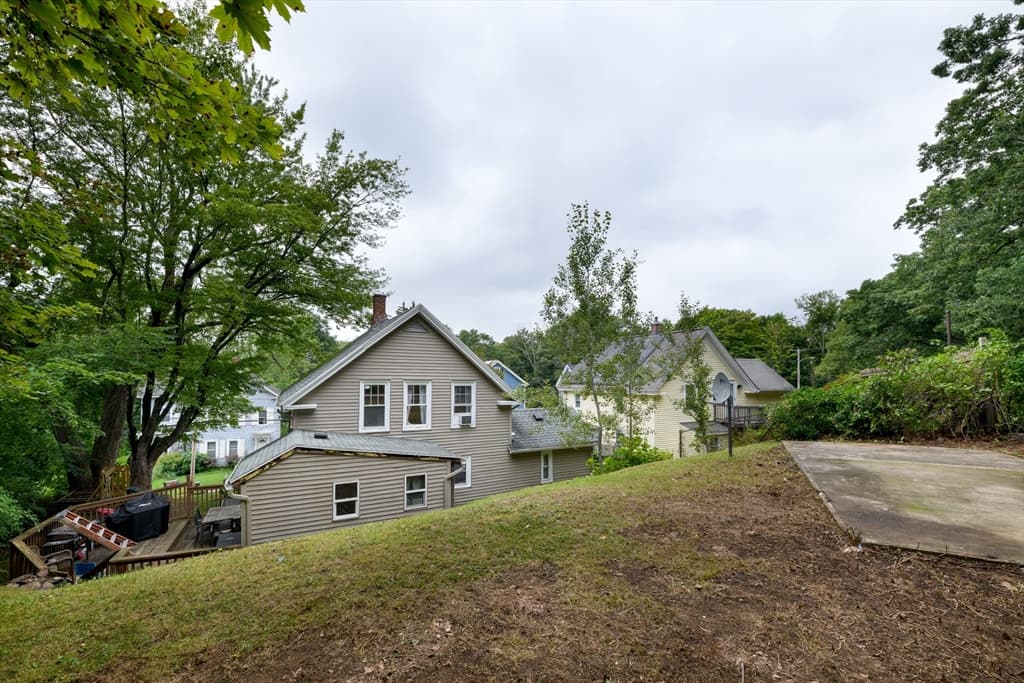 62 Grove St, Spencer MA 01562 photo 6