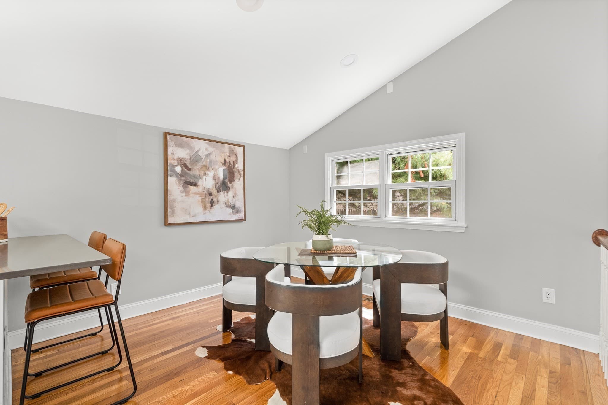 Single Family Residence at 10 Kardon Rd, Boston MA 02136, Boston, photo 5 of 29