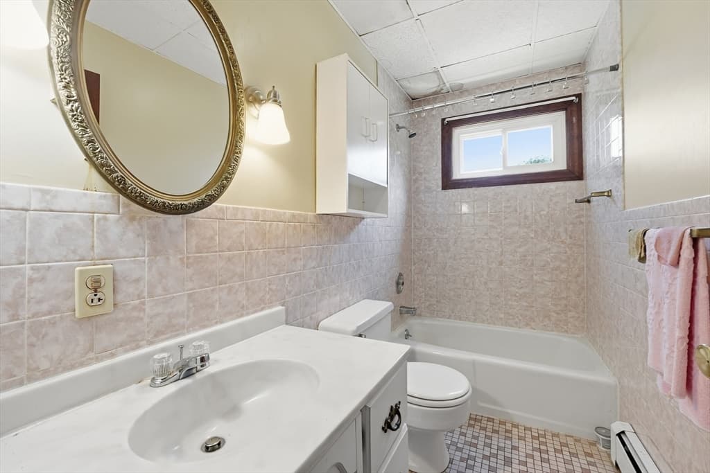 16 Dartmouth St, Worcester MA 01604 photo 16