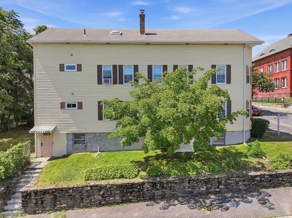 16 Dartmouth St, Worcester MA 01604 photo 26
