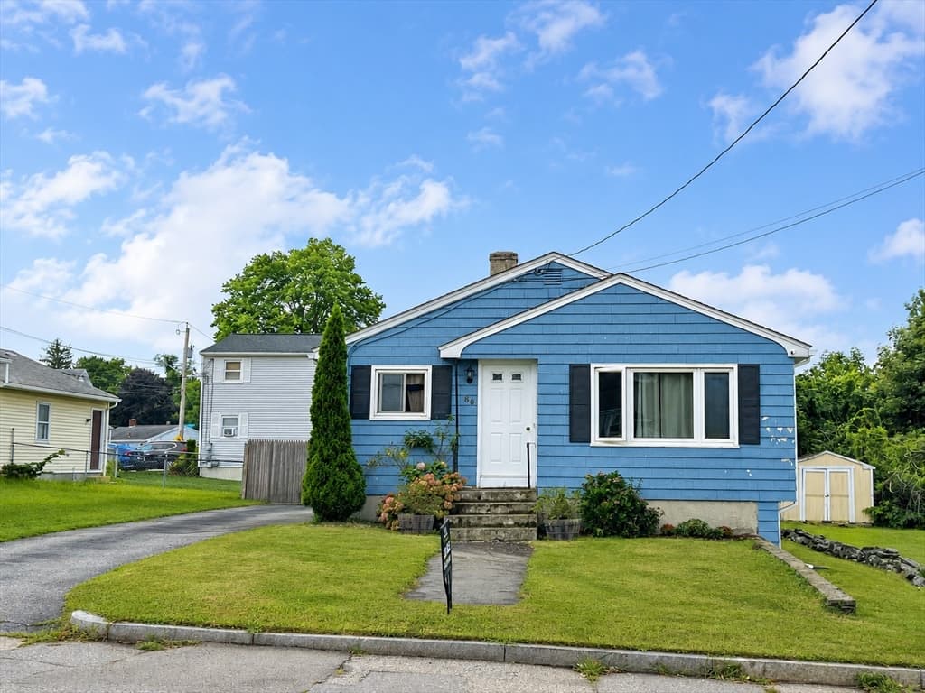 60 Martin St, East Providence RI 02914 photo 2