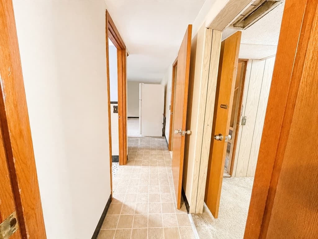 60 Martin St, East Providence RI 02914 photo 26