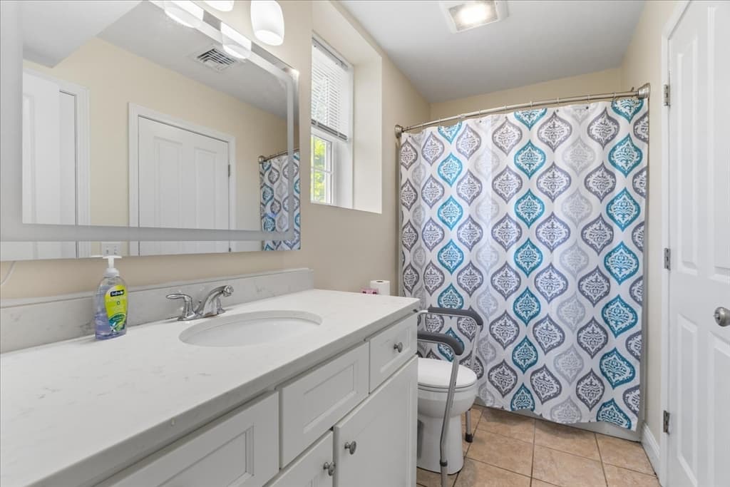 28 Stanley St, North Attleboro MA 02763 photo 27