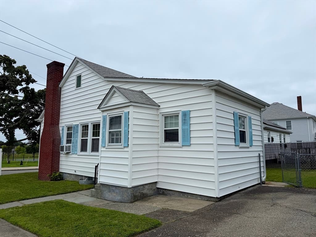 486 King Street, Fall River MA 02724 photo 33