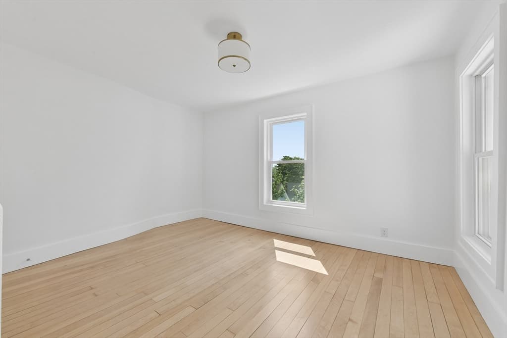 46 Clark St, Malden MA 02148 photo 12