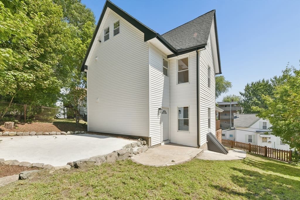 46 Clark St, Malden MA 02148 photo 34