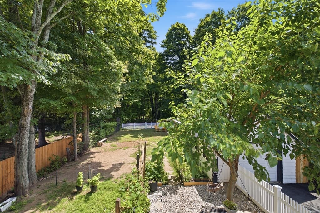 589 South St, Wrentham MA 02093 photo 23