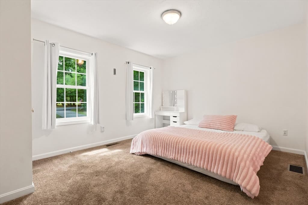 1725 Shirley Rd, Lancaster MA 01523 photo 17