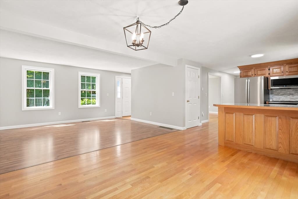 1725 Shirley Rd, Lancaster MA 01523 photo 7