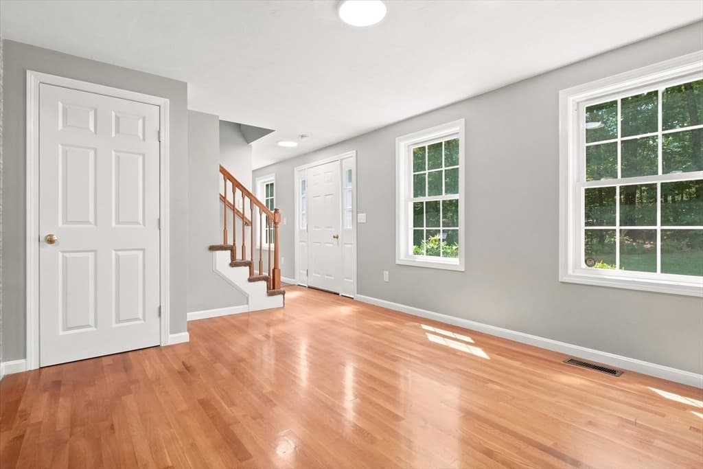 1725 Shirley Rd, Lancaster MA 01523 photo 11