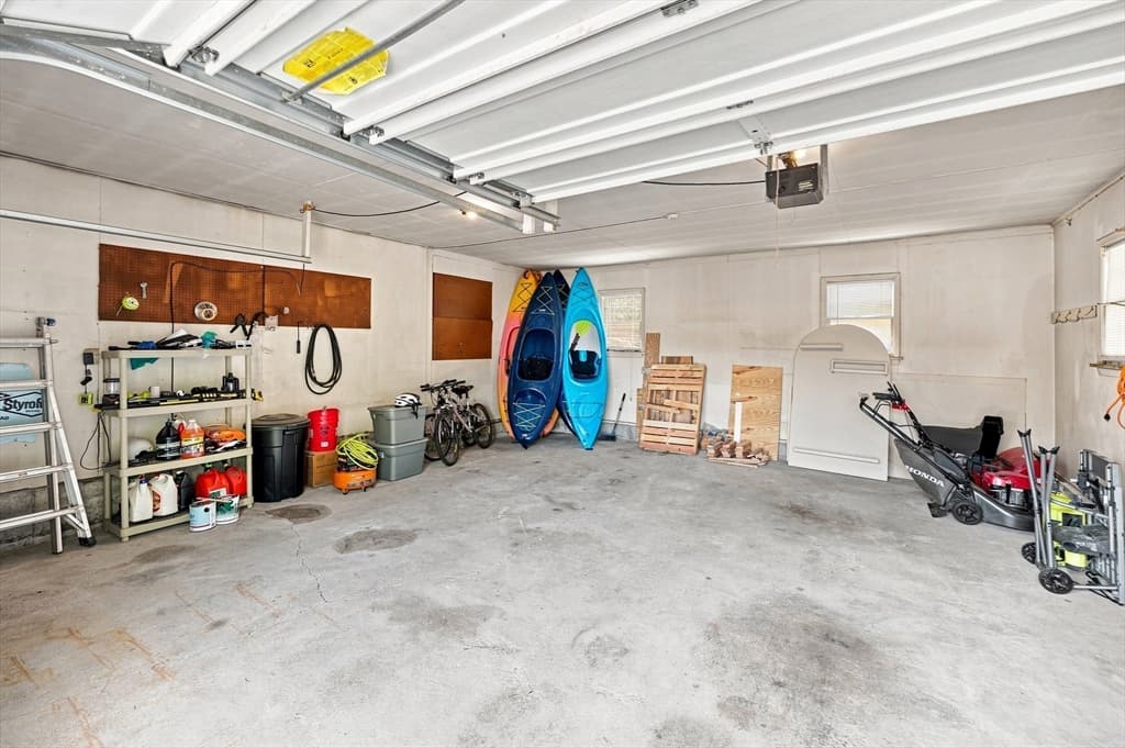 807 N Eastern Ave, Fall River MA 02720 photo 27