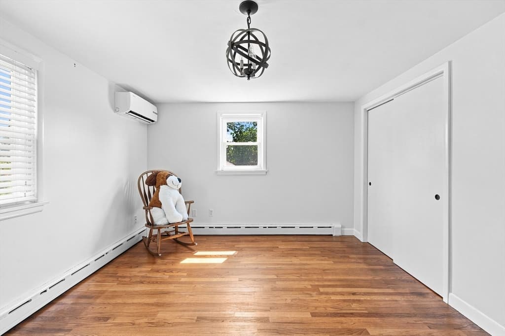 807 N Eastern Ave, Fall River MA 02720 photo 18