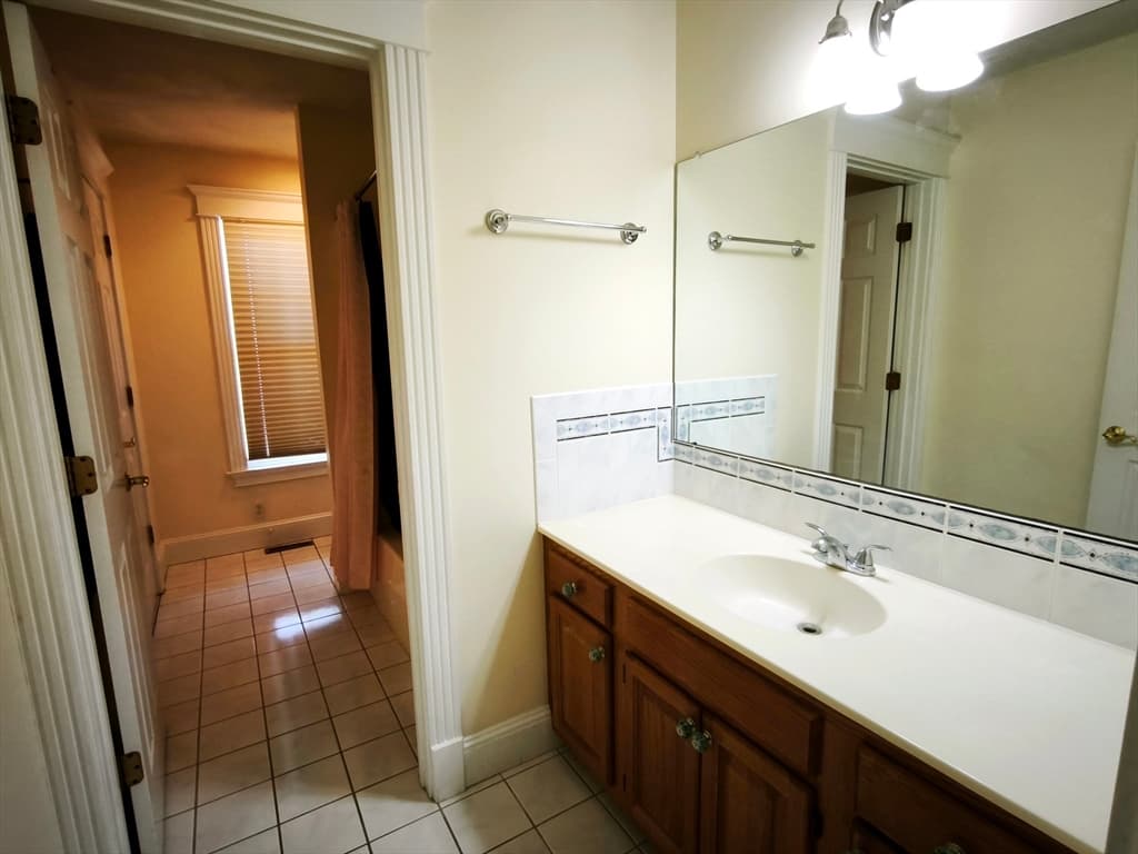 140 Wildflower Cir, Westfield MA 01085 photo 20