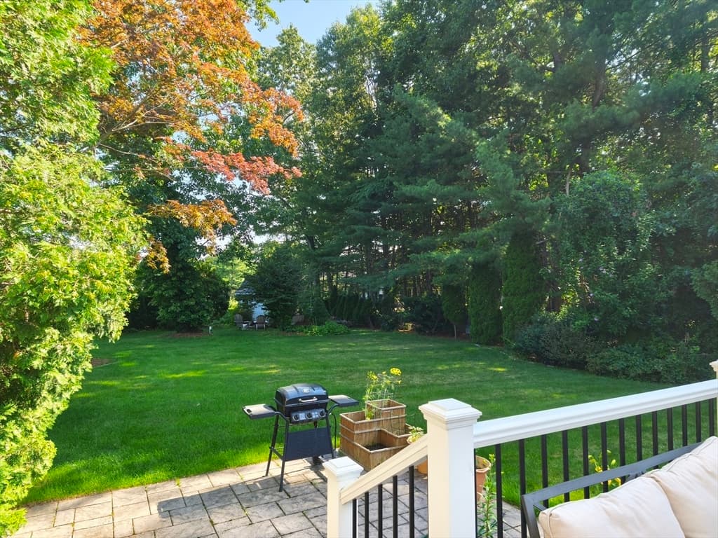 140 Wildflower Cir, Westfield MA 01085 photo 29