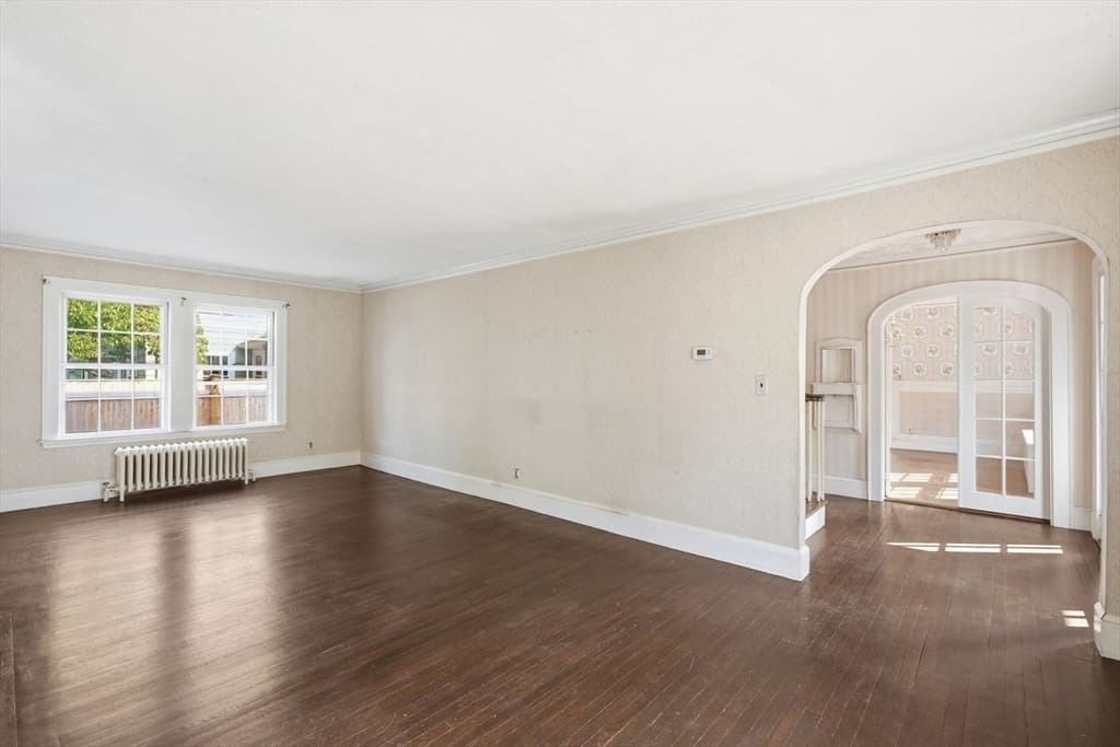 7 Fales Rd, Dedham MA 02026 photo 5
